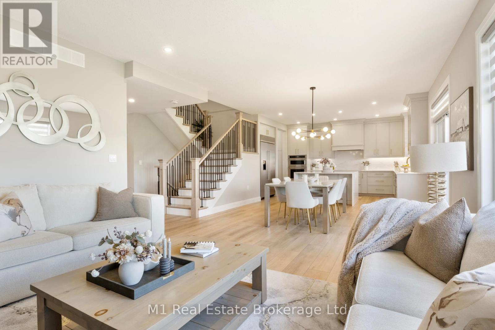 90 Rea Drive, Centre Wellington, Ontario  N1M 0H5 - Photo 4 - X12318548