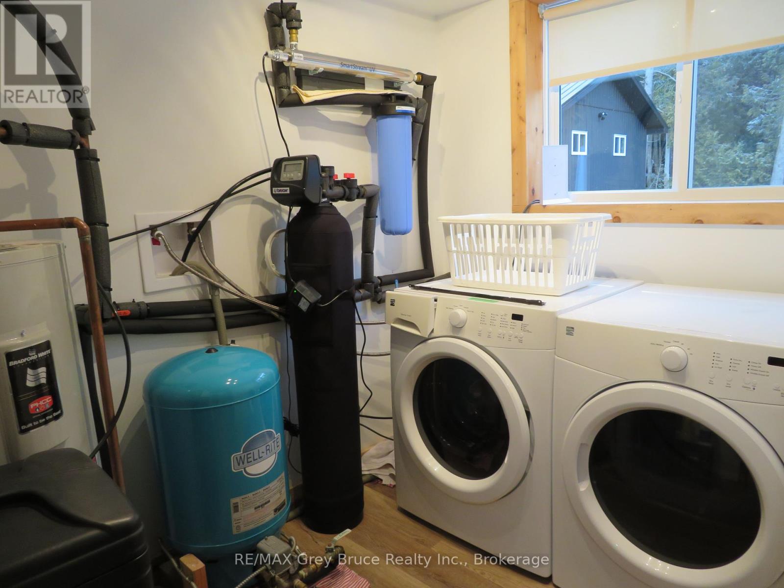 597 Stokes Bay Road, Northern Bruce Peninsula, Ontario  N0H 2M0 - Photo 14 - X12318564