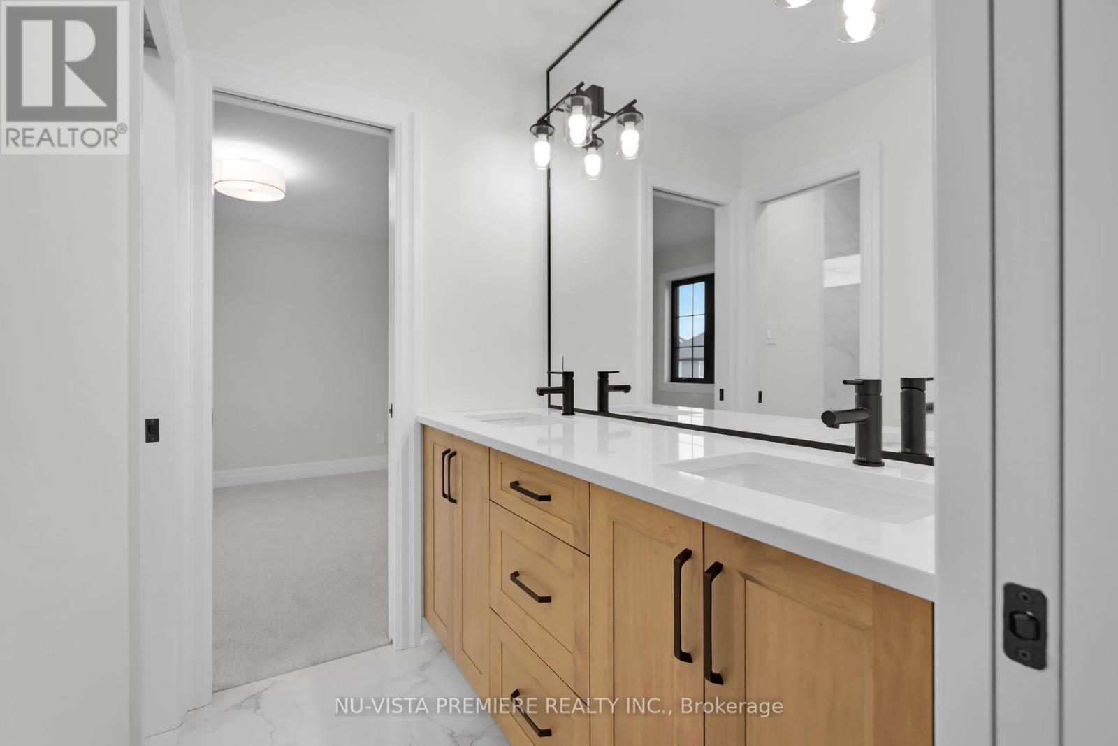 4387 Green Bend, London South, Ontario  N6P 0K9 - Photo 17 - X12318587