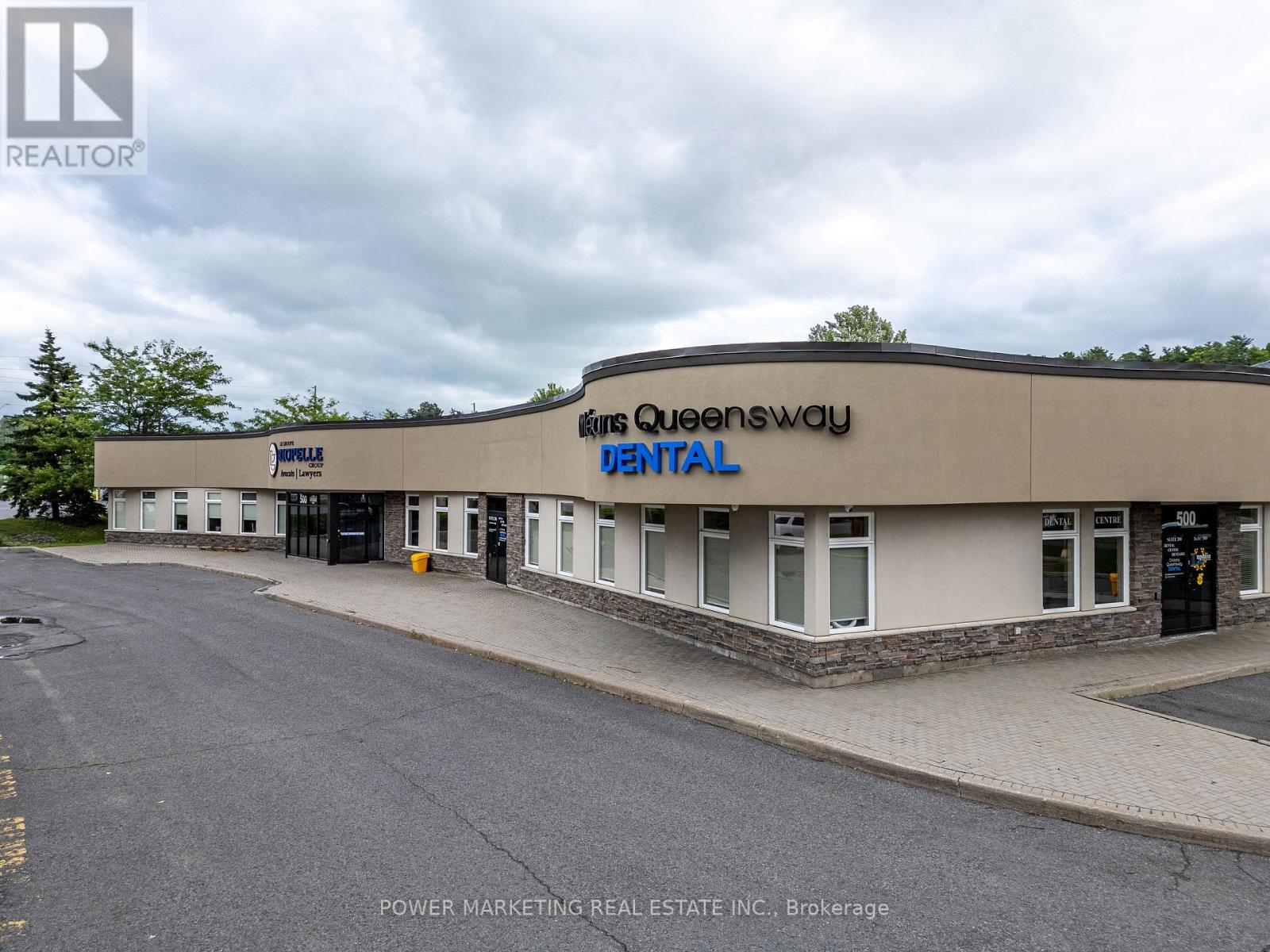 500 Lacolle Way, Ottawa, Ontario  K4A 0N9 - Photo 2 - X12318597