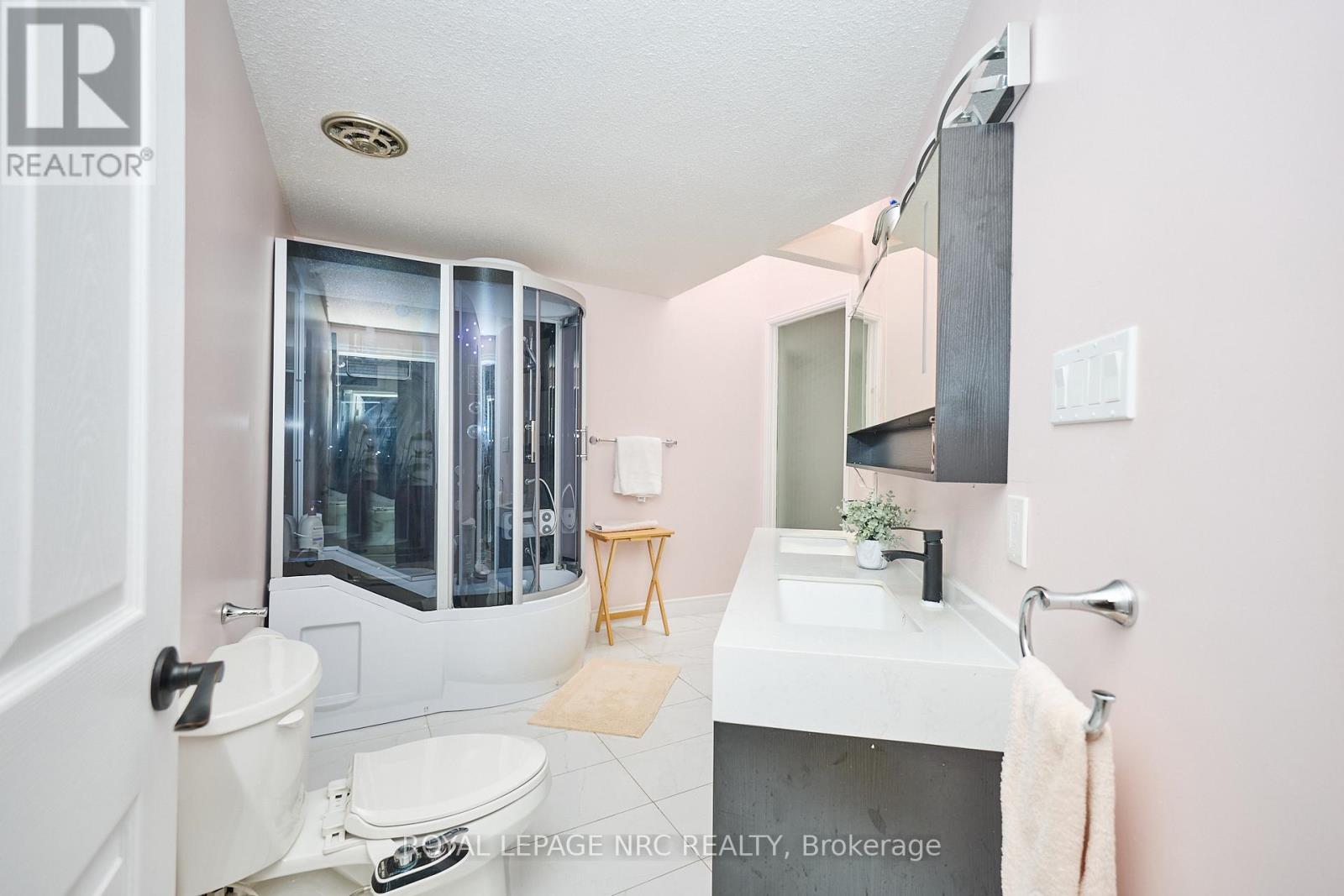 46 Adelene Crescent, St. Catharines, Ontario  L2T 3C8 - Photo 20 - X12318603