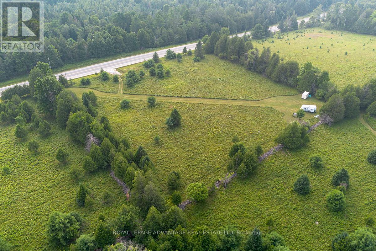 6074 Highway 511 Road, Lanark Highlands, Ontario  K0G 1K0 - Photo 14 - X12318628