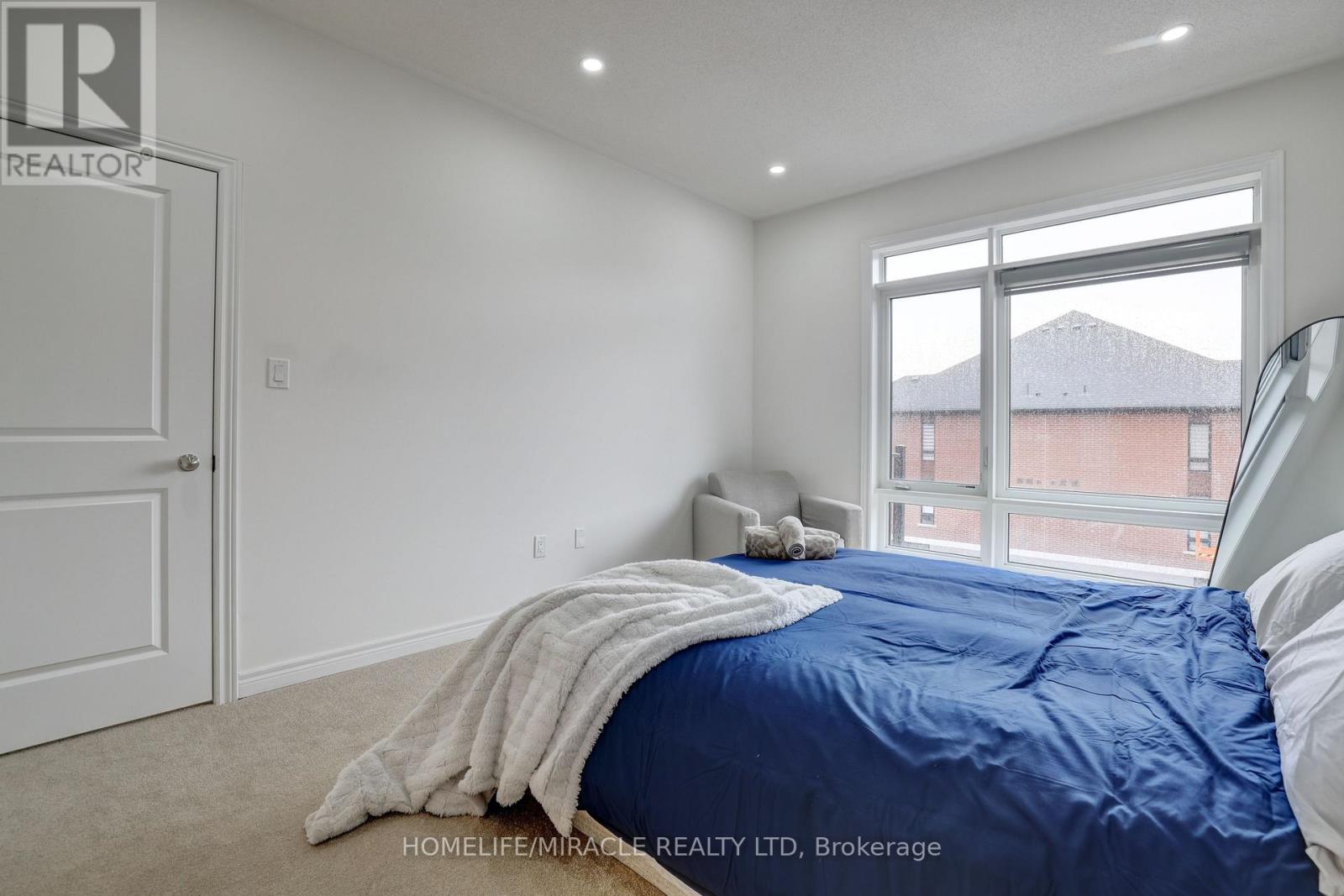 Property at 424 SAIEM ROAD image 4