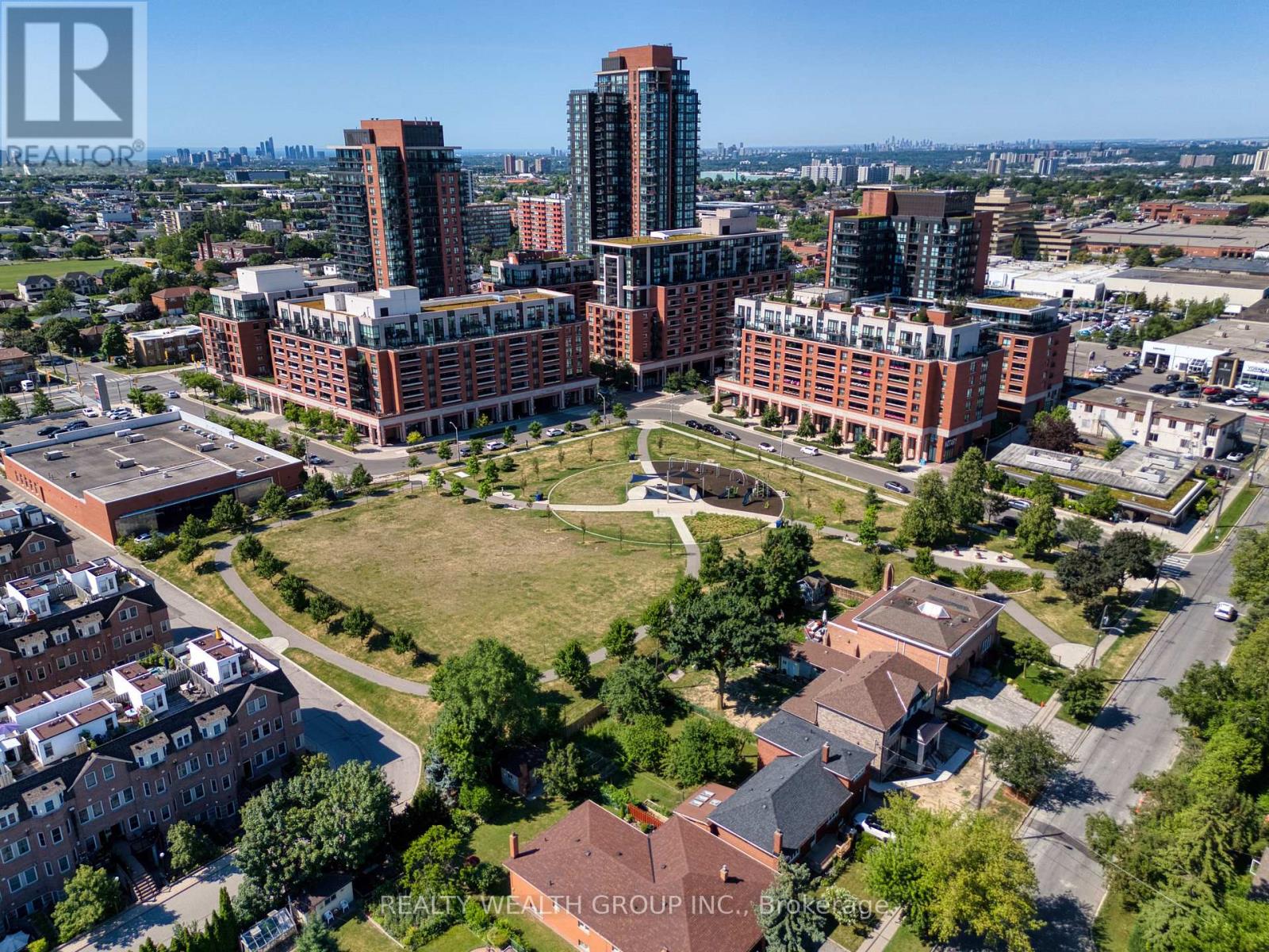 610 - 3091 Dufferin Street, Toronto (Yorkdale-Glen Park), Ontario  M6A 0C4 - Photo 47 - W12231164