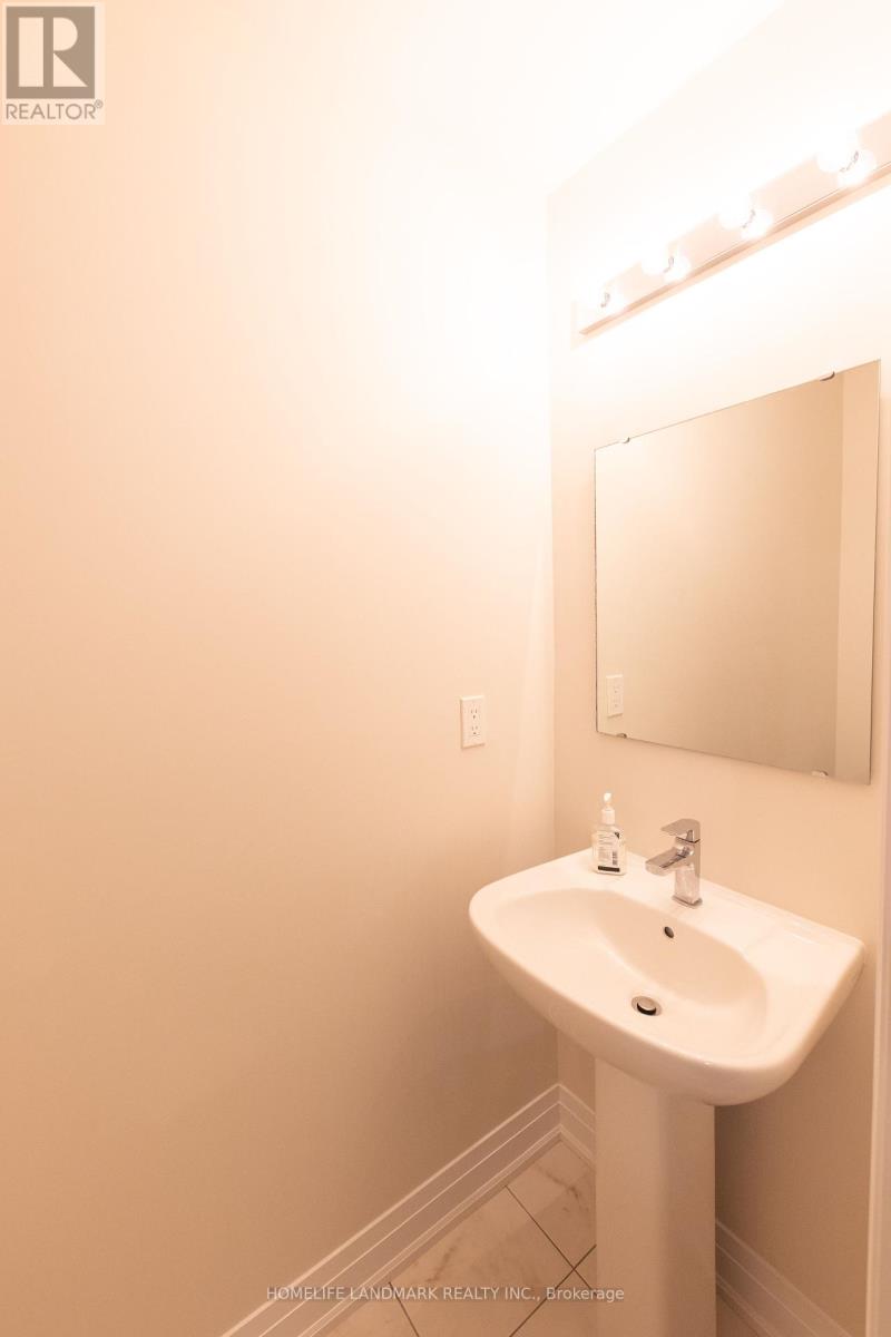 36 - 717 Lawrence Avenue W, Toronto, Ontario  M6A 0C6 - Photo 10 - W12318646