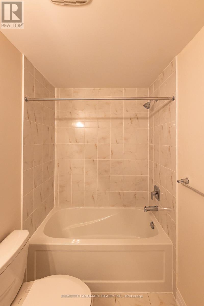 36 - 717 Lawrence Avenue W, Toronto, Ontario  M6A 0C6 - Photo 19 - W12318646