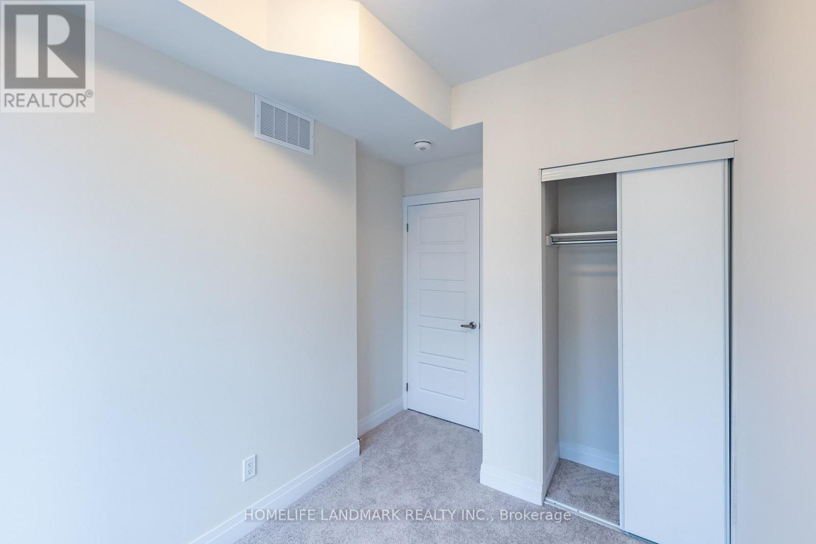 36 - 717 Lawrence Avenue W, Toronto, Ontario  M6A 0C6 - Photo 26 - W12318646