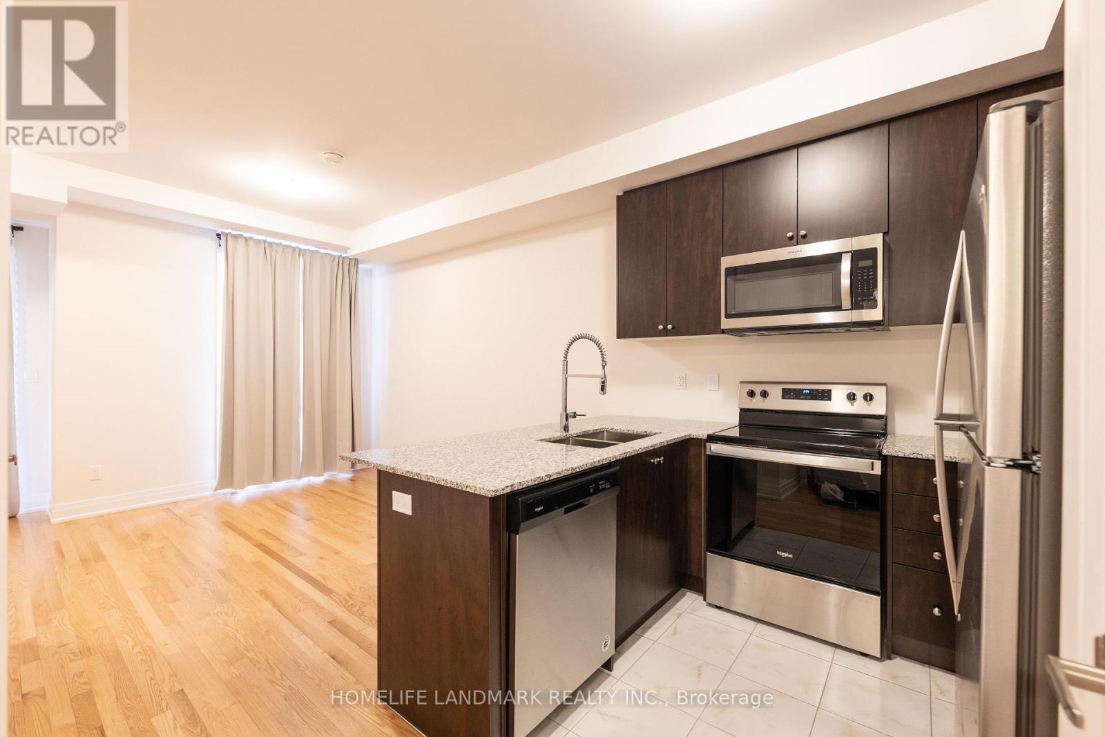 36 - 717 Lawrence Avenue W, Toronto, Ontario  M6A 0C6 - Photo 6 - W12318646