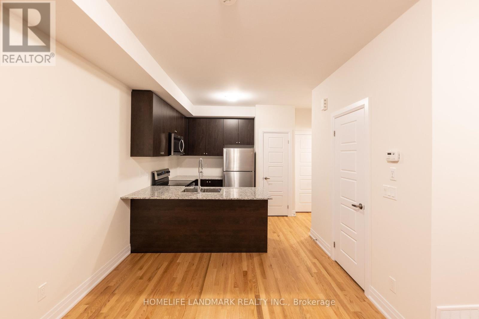 36 - 717 Lawrence Avenue W, Toronto, Ontario  M6A 0C6 - Photo 8 - W12318646