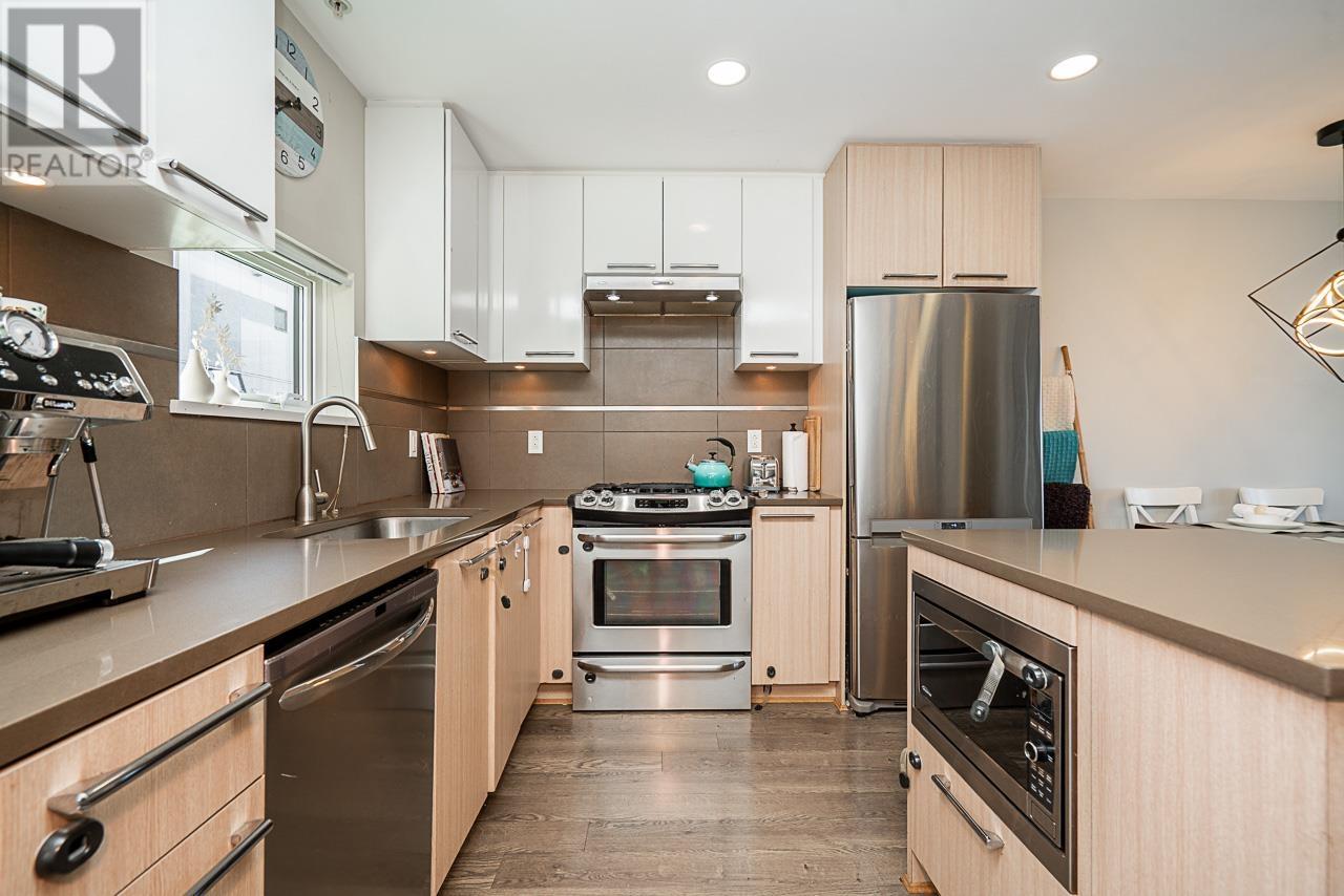 306 9350 University High Street, Burnaby, British Columbia  V5A 0B6 - Photo 9 - R3032717