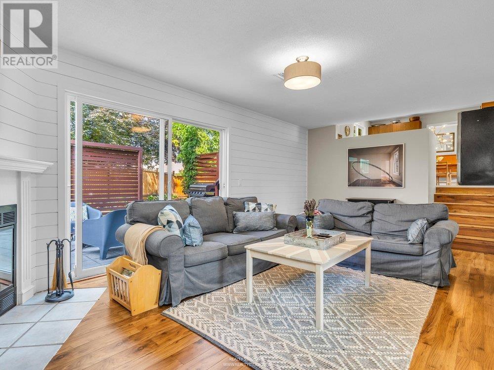 999 53a Street, Delta, British Columbia  V4M 3E2 - Photo 11 - R3032722