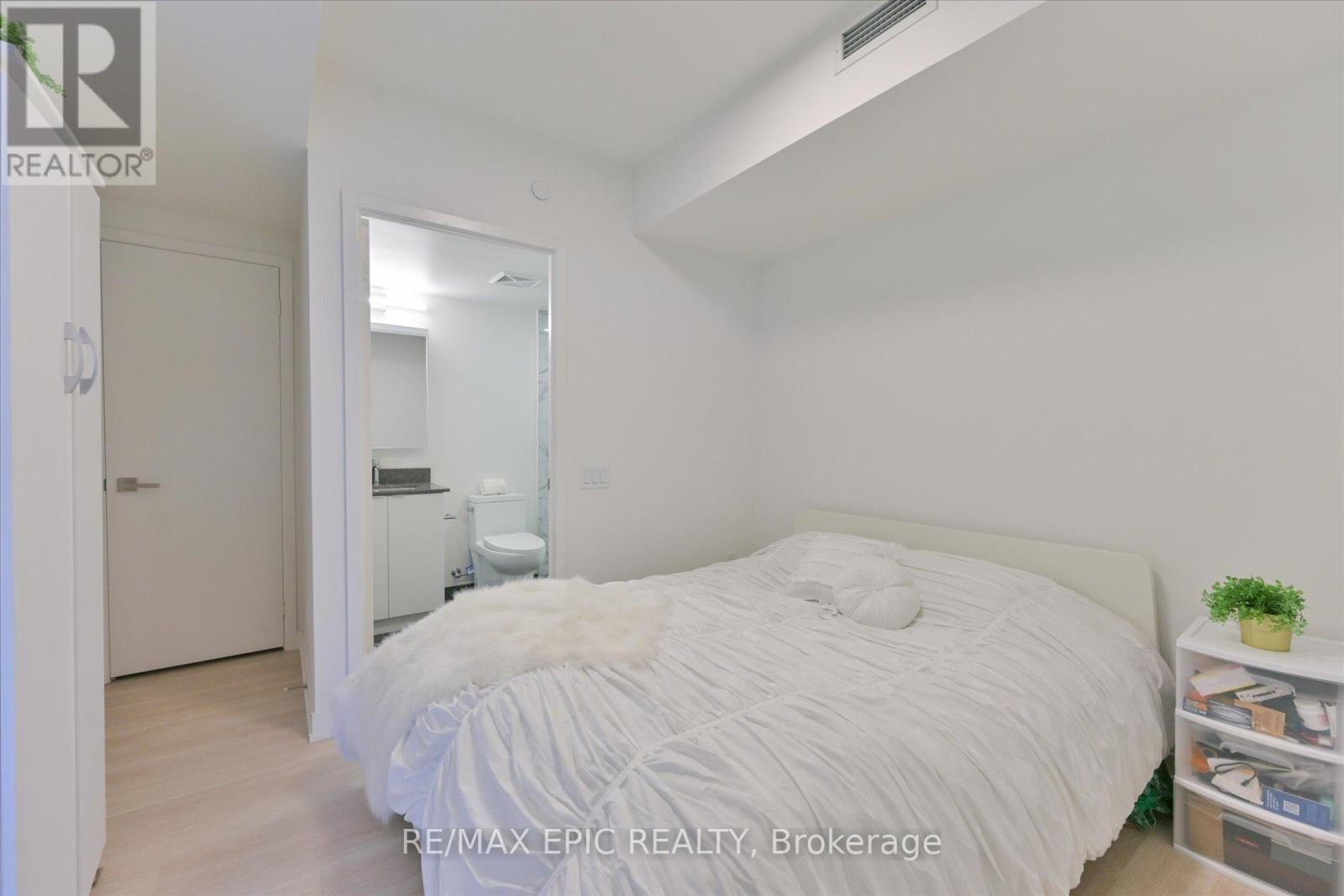 622 - 500 Wilson Avenue, Toronto, Ontario  M3H 0E5 - Photo 18 - C12318702