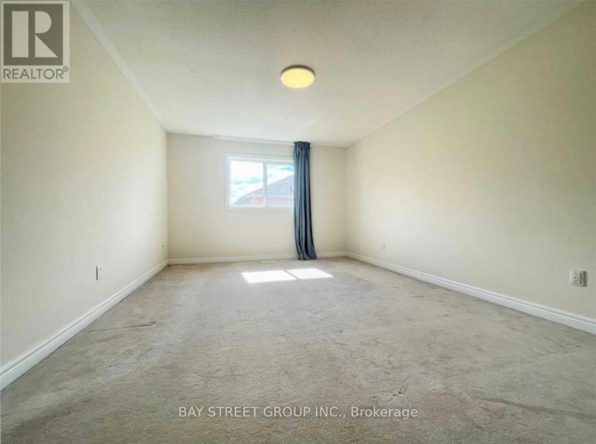 196 Kirkvalley Crescent, Aurora, Ontario  L4G 7R2 - Photo 10 - N12318656