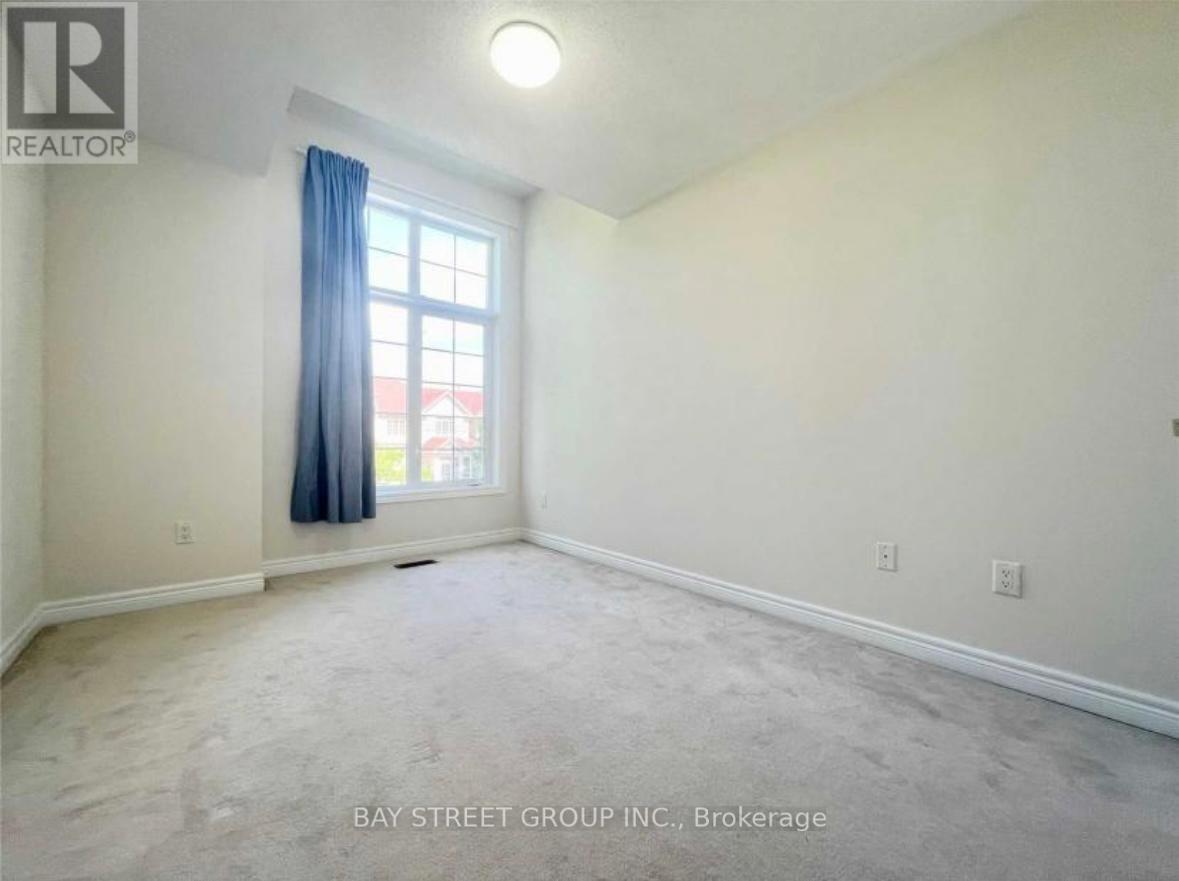 196 Kirkvalley Crescent, Aurora, Ontario  L4G 7R2 - Photo 13 - N12318656