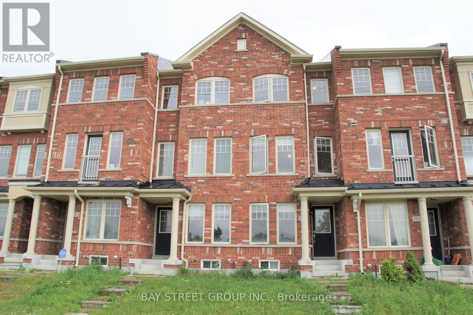 5289 Major Mackenzie Drive E, Markham, Ontario  L6C 0N3 - Photo 2 - N12318677