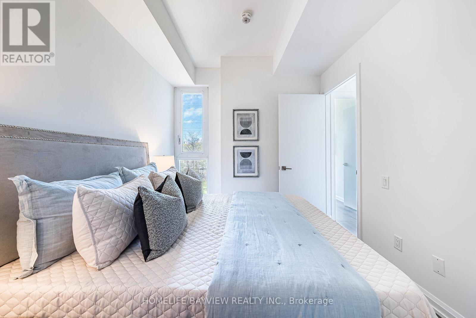 24 - 10 Brin Drive, Toronto, Ontario  M8X 0B3 - Photo 23 - W12318662
