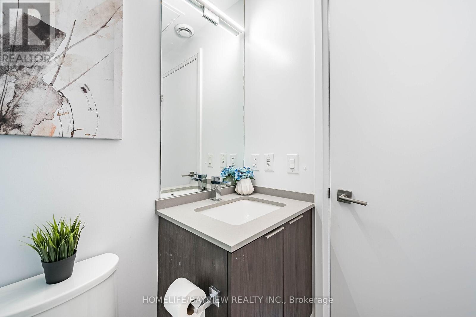 24 - 10 Brin Drive, Toronto, Ontario  M8X 0B3 - Photo 32 - W12318662