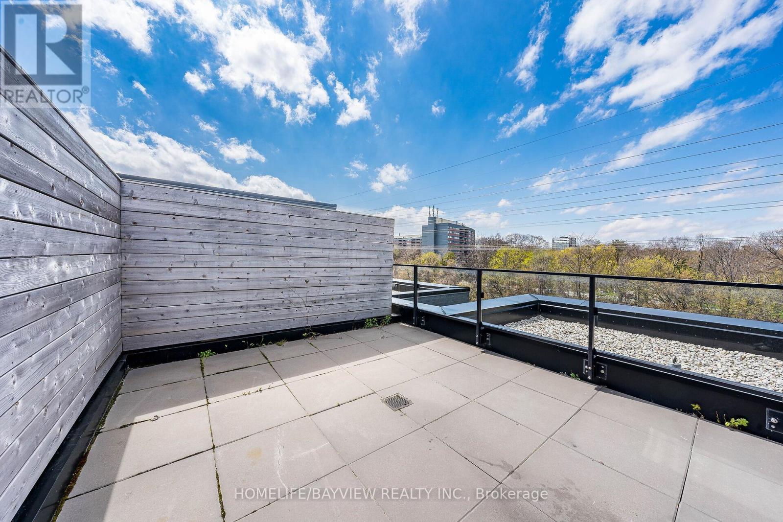 24 - 10 Brin Drive, Toronto, Ontario  M8X 0B3 - Photo 37 - W12318662