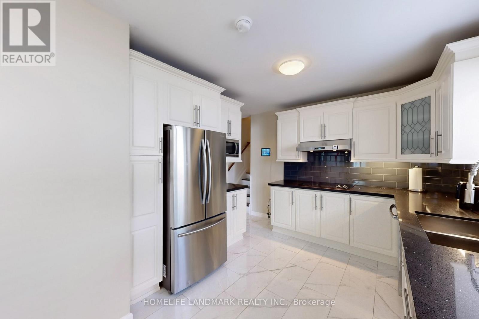 2603 Bromsgrove Road, Mississauga, Ontario  L5J 1M1 - Photo 12 - W12318666