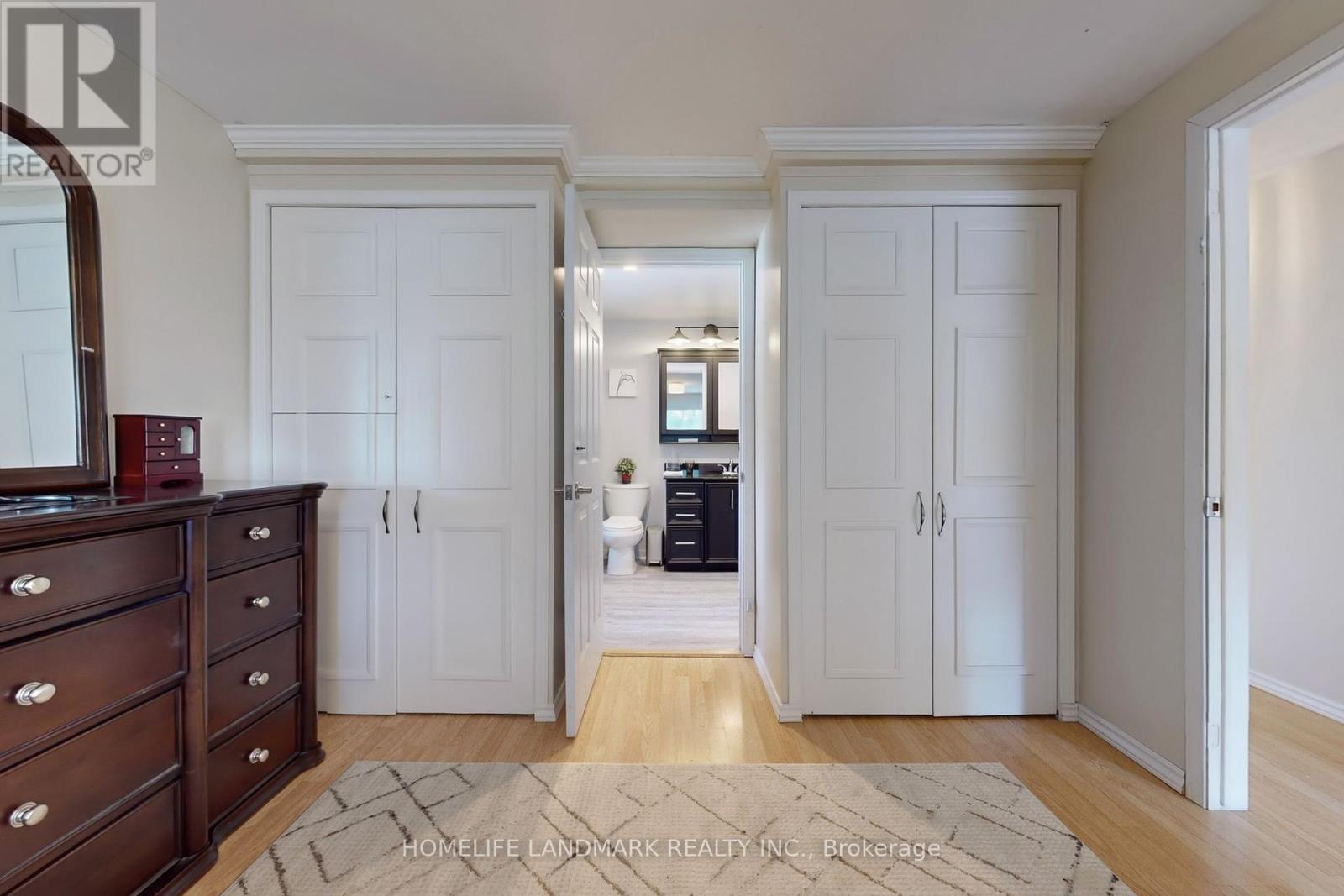 2603 Bromsgrove Road, Mississauga, Ontario  L5J 1M1 - Photo 18 - W12318666
