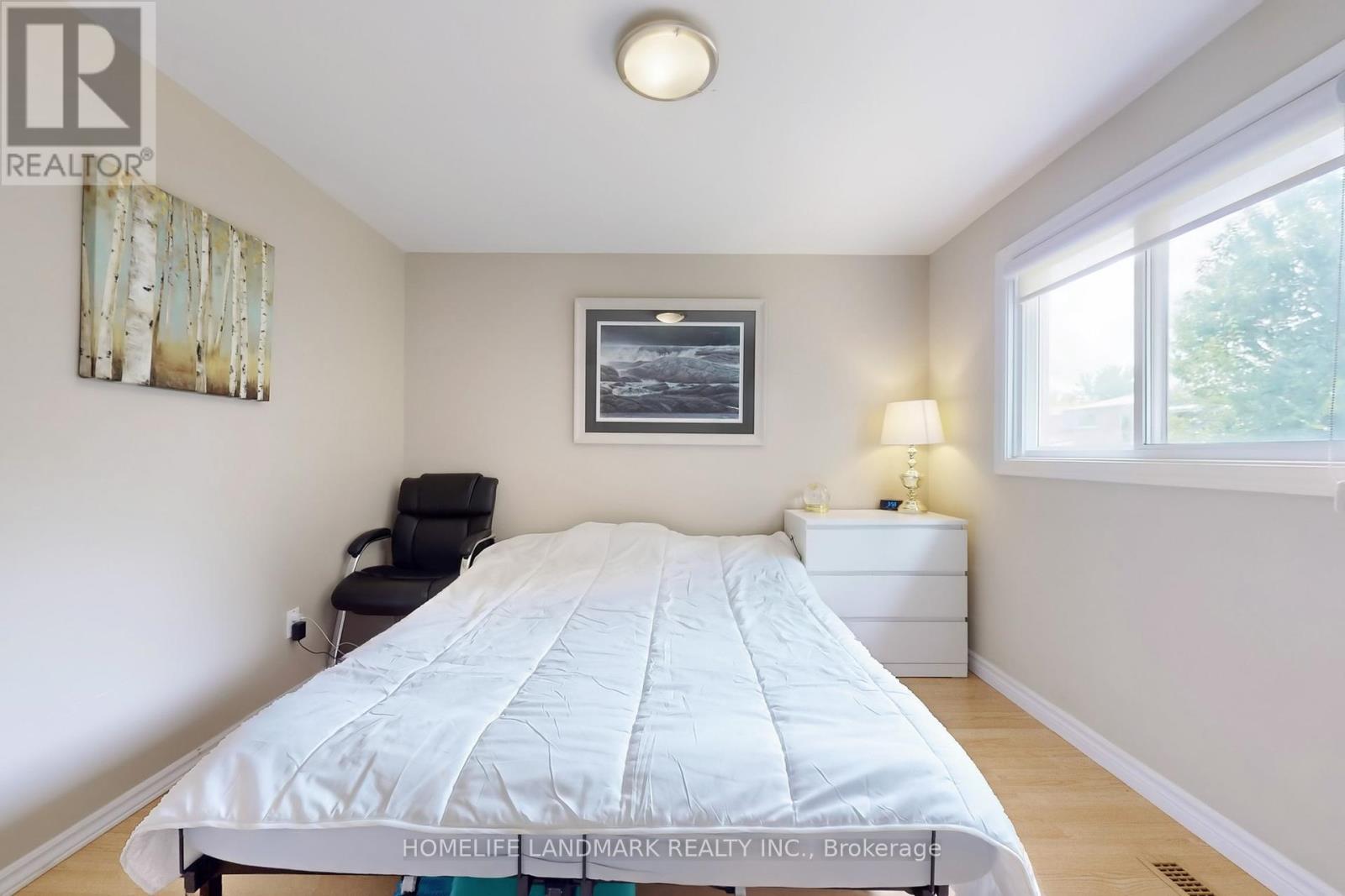 2603 Bromsgrove Road, Mississauga, Ontario  L5J 1M1 - Photo 26 - W12318666