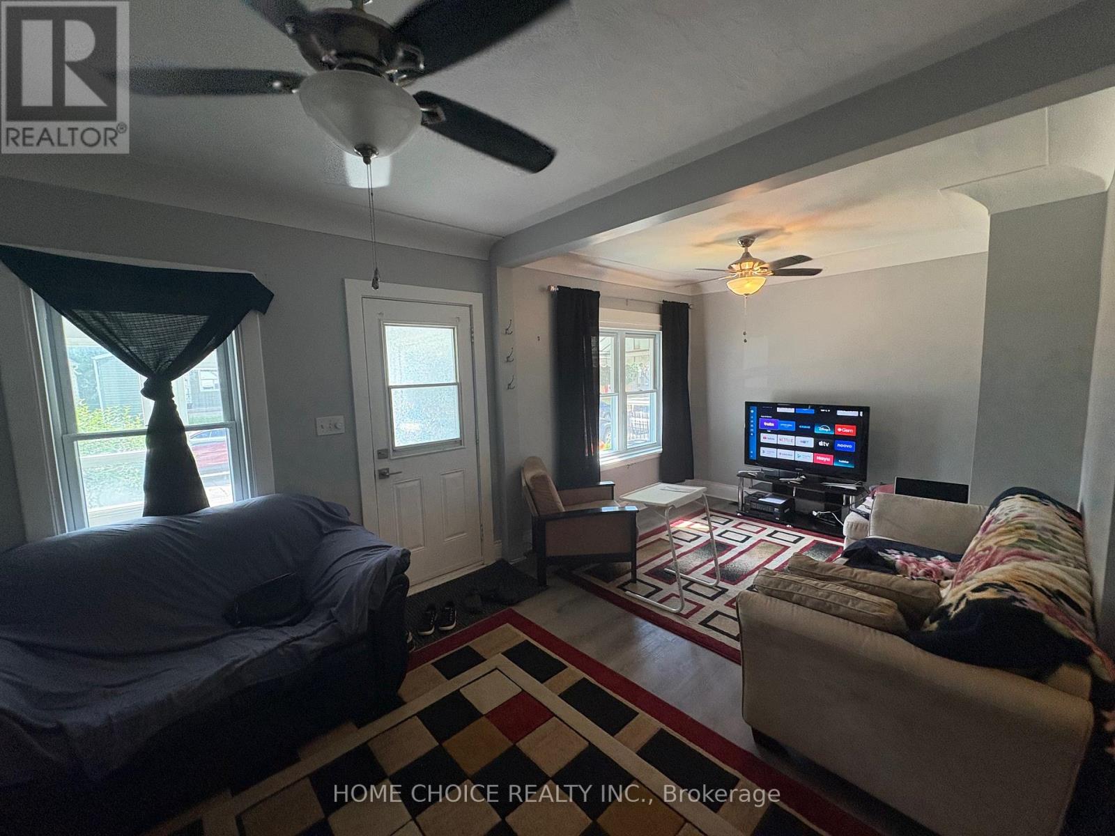Property at 378 PALING AVENUE image 3