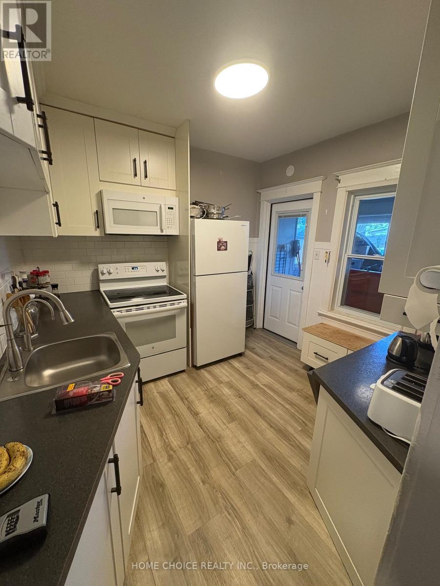 378 Paling Avenue, Hamilton, Ontario  L8H 5K2 - Photo 6 - X12318686