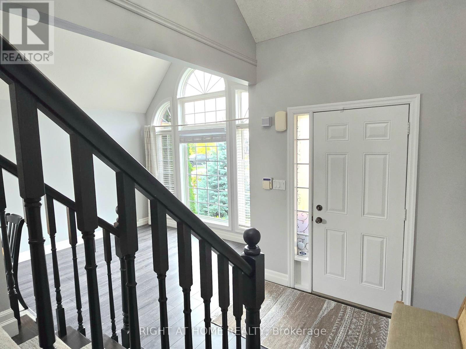 520 Pine Hollow Court, Kitchener, Ontario  N2R 1T3 - Photo 35 - X12318709