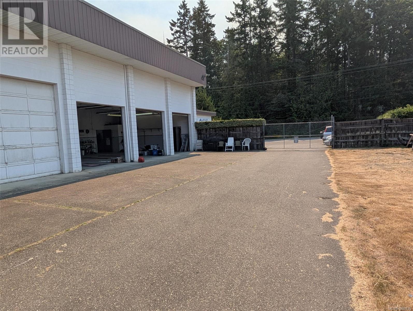 253 Fern Rd, Qualicum Beach, British Columbia  V9K 1R1 - Photo 6 - 1009028