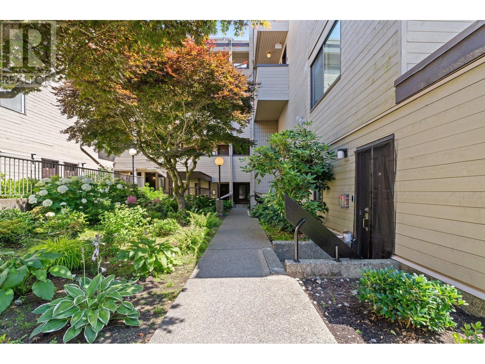 122 1363 Clyde Avenue, West Vancouver, British Columbia  V7T 3W9 - Photo 22 - R3023799