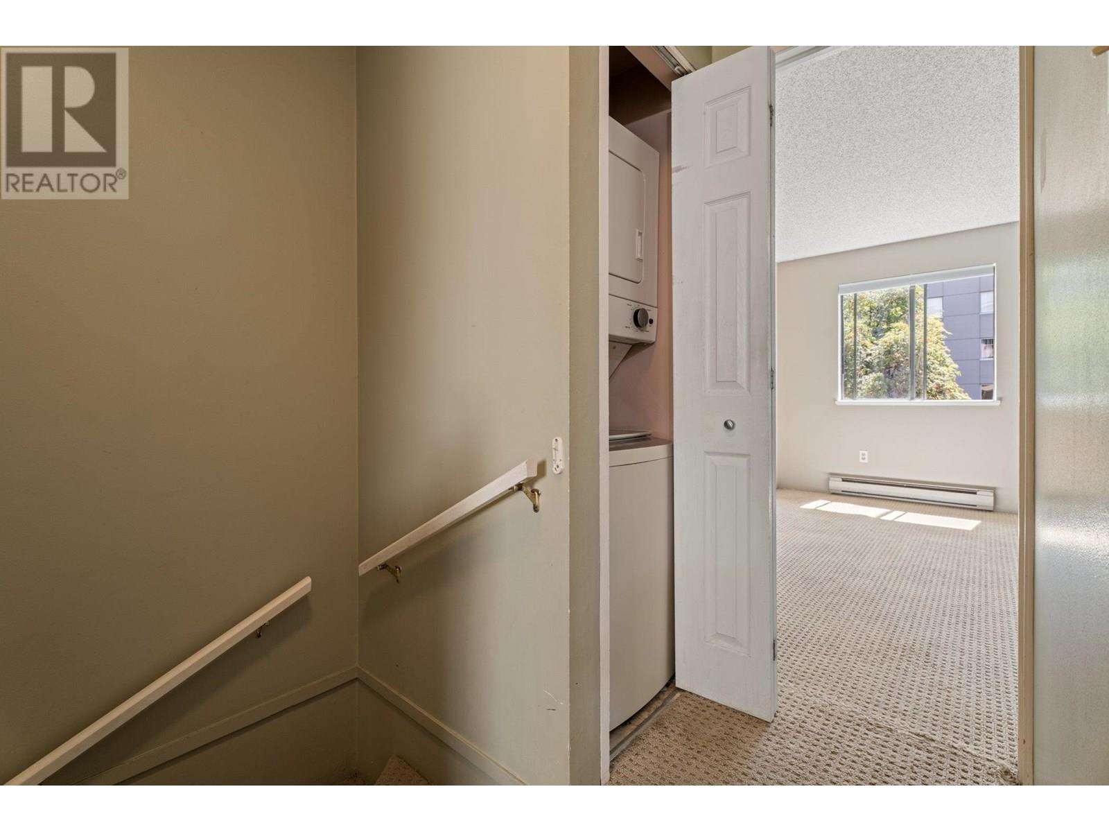 122 1363 Clyde Avenue, West Vancouver, British Columbia  V7T 3W9 - Photo 12 - R3023799