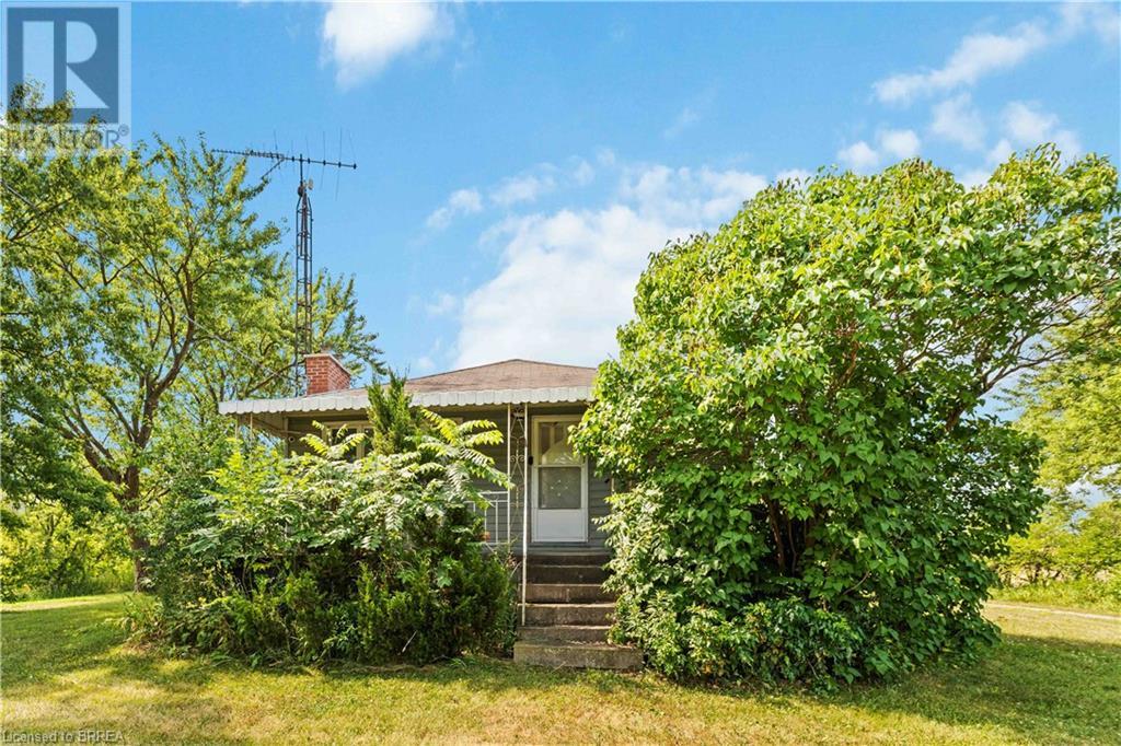 Property at 1032 MUD Street E image 2
