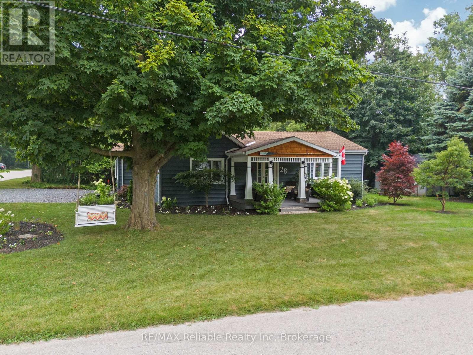28 Catherine Street, Bluewater, Ontario  N0M 1G0 - Photo 3 - X12318777