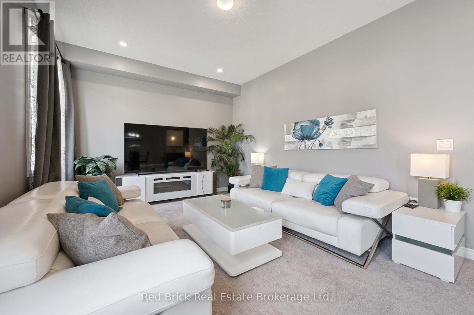 71 Harpin Way W, Centre Wellington, Ontario  N1M 0H8 - Photo 13 - X12318828