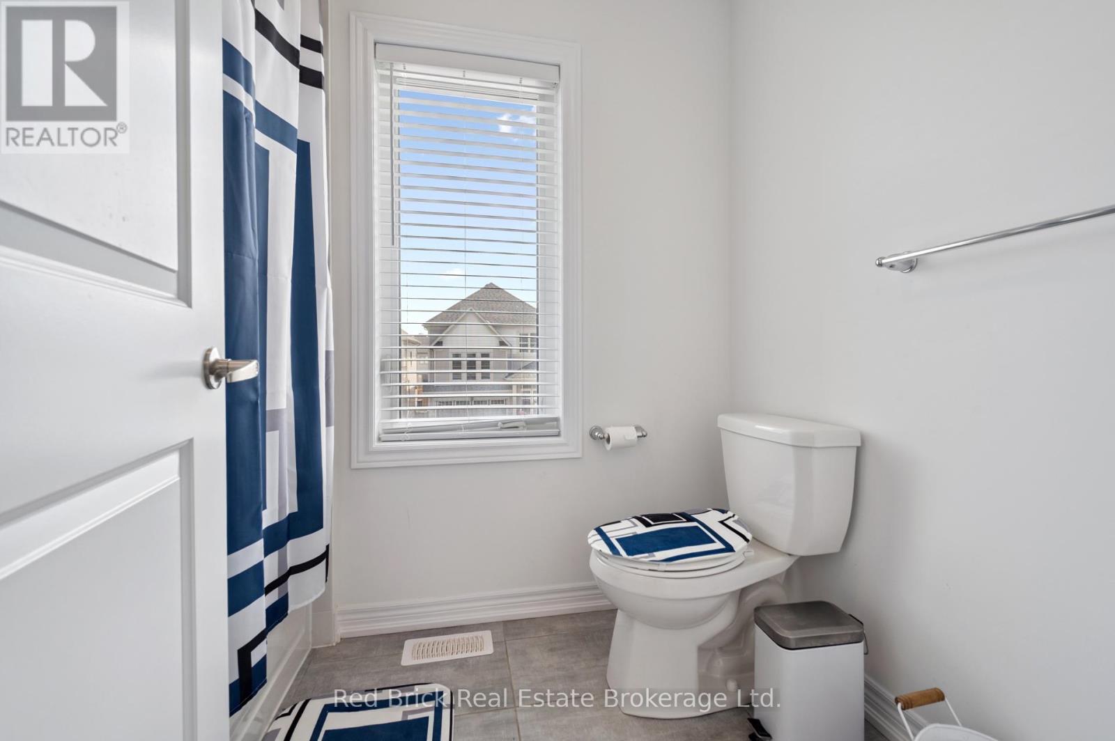71 Harpin Way W, Centre Wellington, Ontario  N1M 0H8 - Photo 24 - X12318828