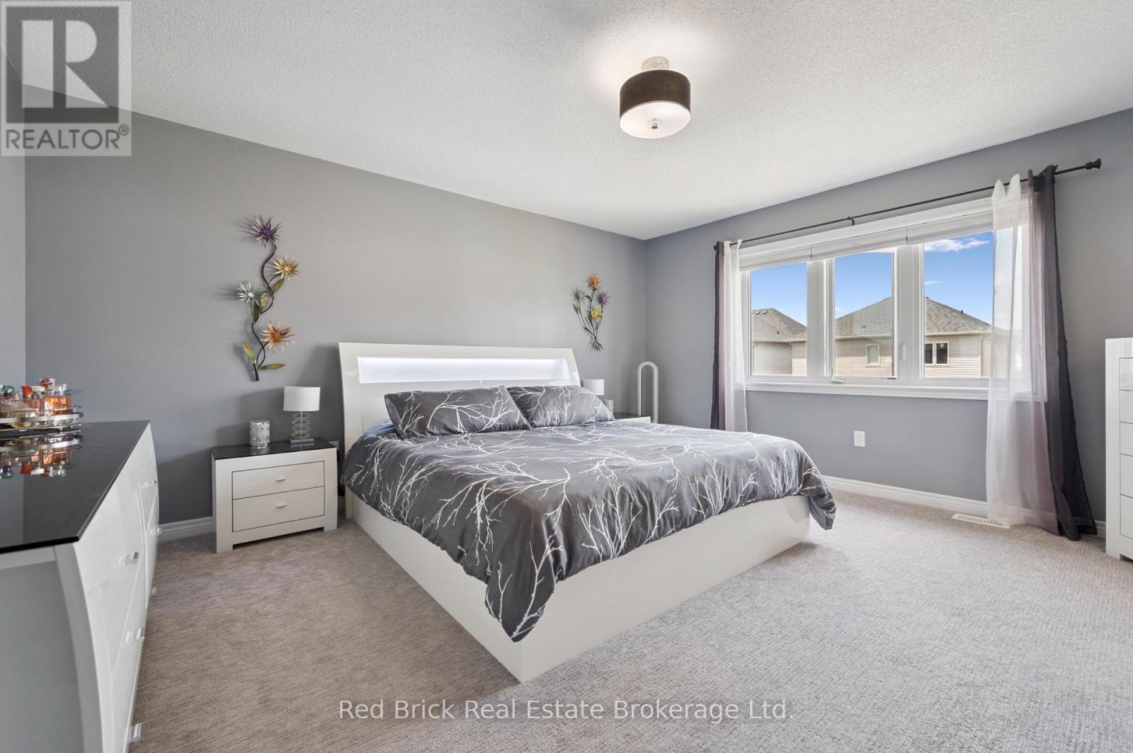 71 Harpin Way W, Centre Wellington, Ontario  N1M 0H8 - Photo 26 - X12318828