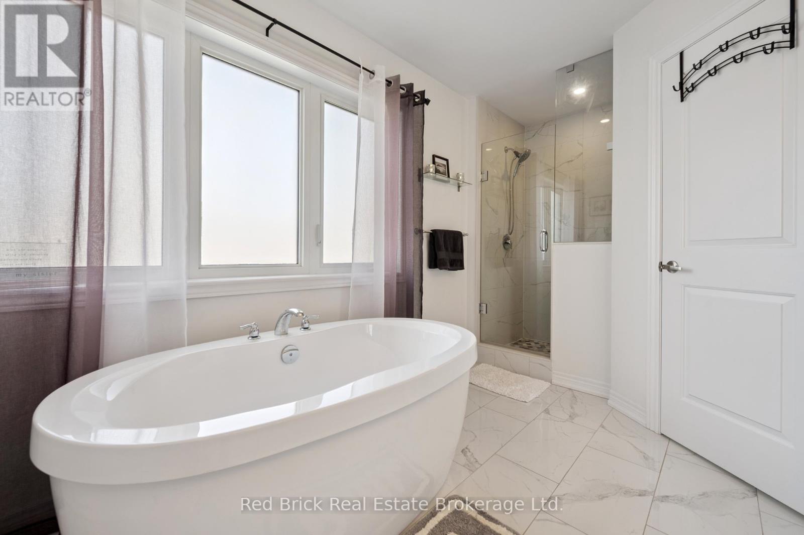 71 Harpin Way W, Centre Wellington, Ontario  N1M 0H8 - Photo 29 - X12318828
