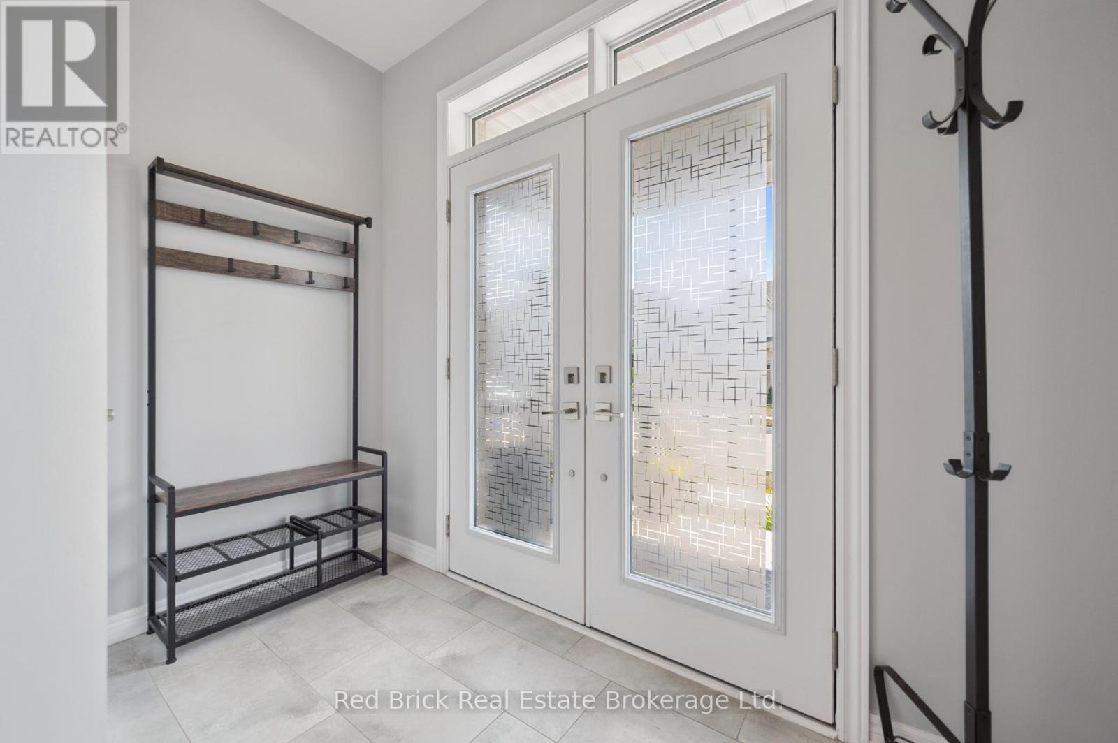 71 Harpin Way W, Centre Wellington, Ontario  N1M 0H8 - Photo 3 - X12318828