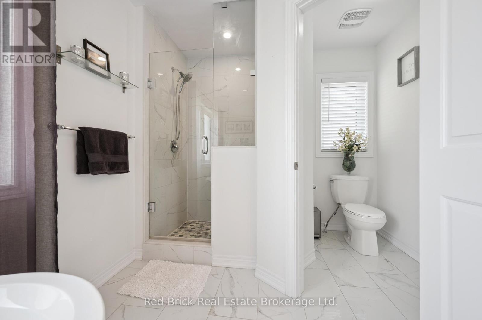 71 Harpin Way W, Centre Wellington, Ontario  N1M 0H8 - Photo 30 - X12318828