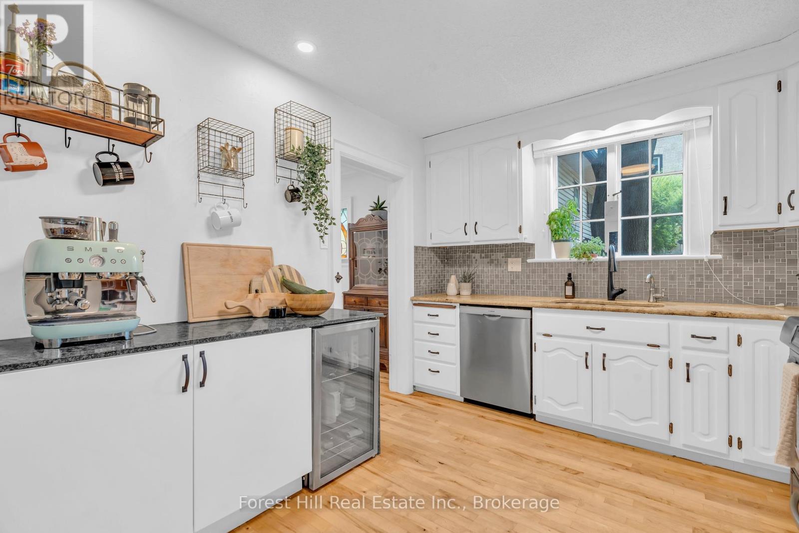 161 Herbert Street, Waterloo, Ontario  N2J 1T3 - Photo 12 - X12318833