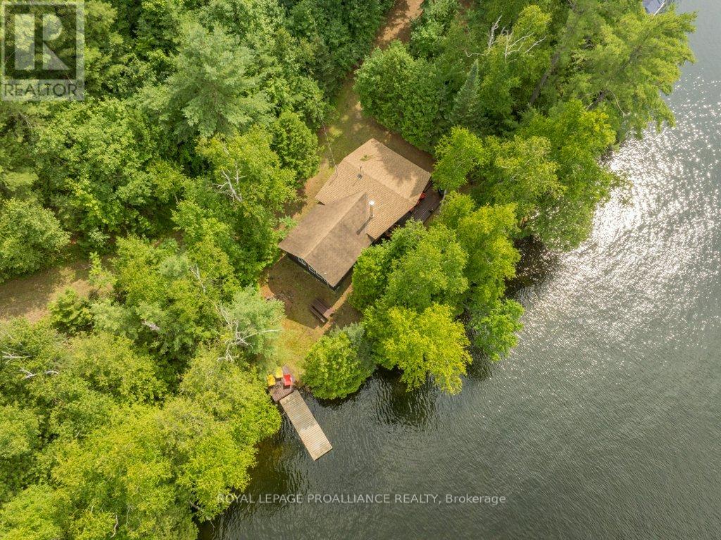 1021 BLUE JAY LANE, North Frontenac, Ontario