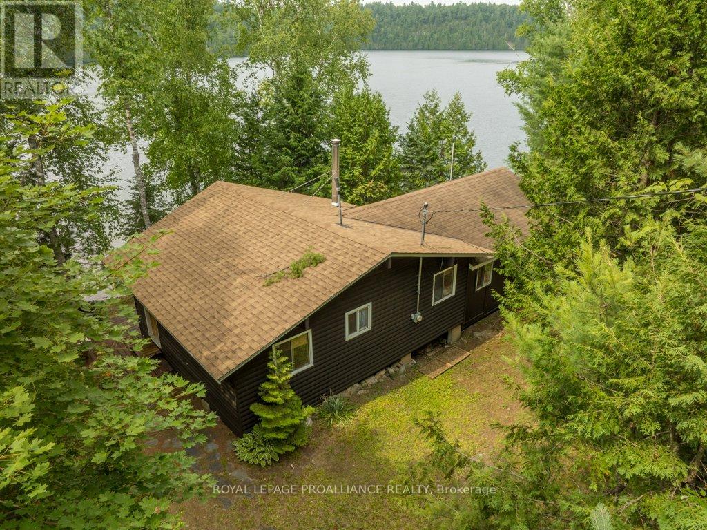 1021 Blue Jay Lane, North Frontenac, Ontario  K0H 1B0 - Photo 34 - X12318827