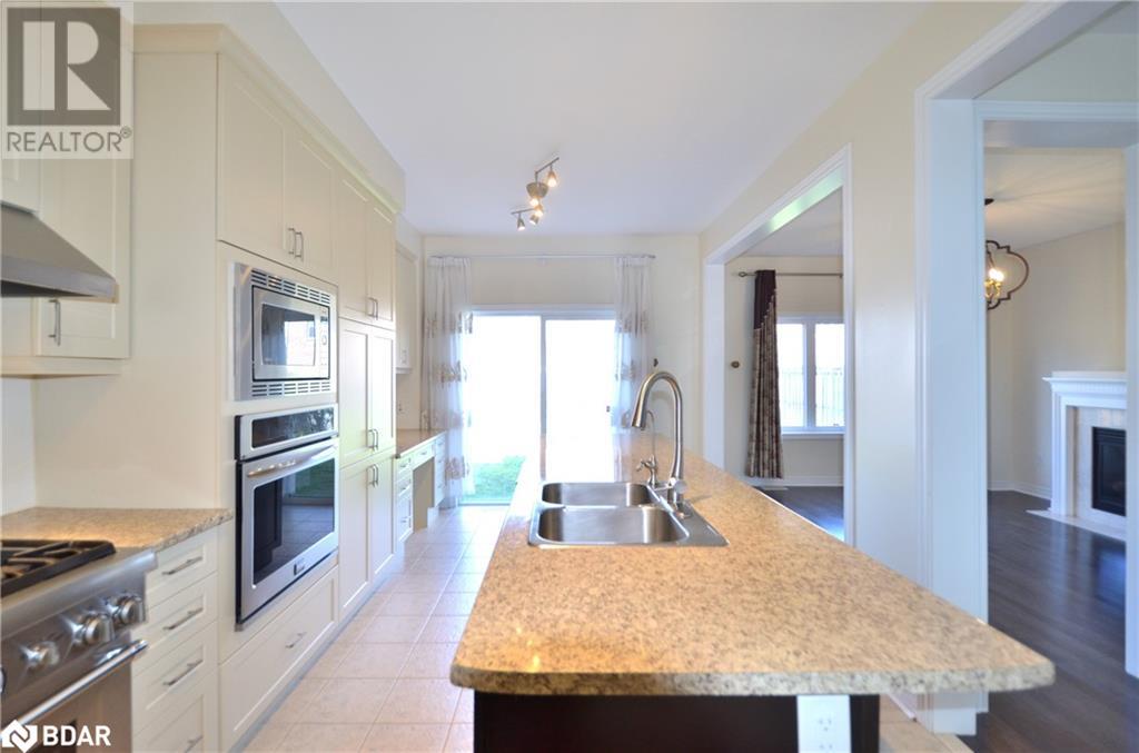 15 Forsyth Crescent, Barrie, Ontario  L4N 5K4 - Photo 12 - 40756192