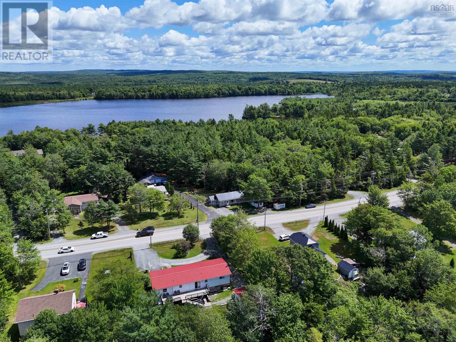 451 Highway 1, Mount Uniacke, Nova Scotia  B0N 1Z0 - Photo 37 - 202518746