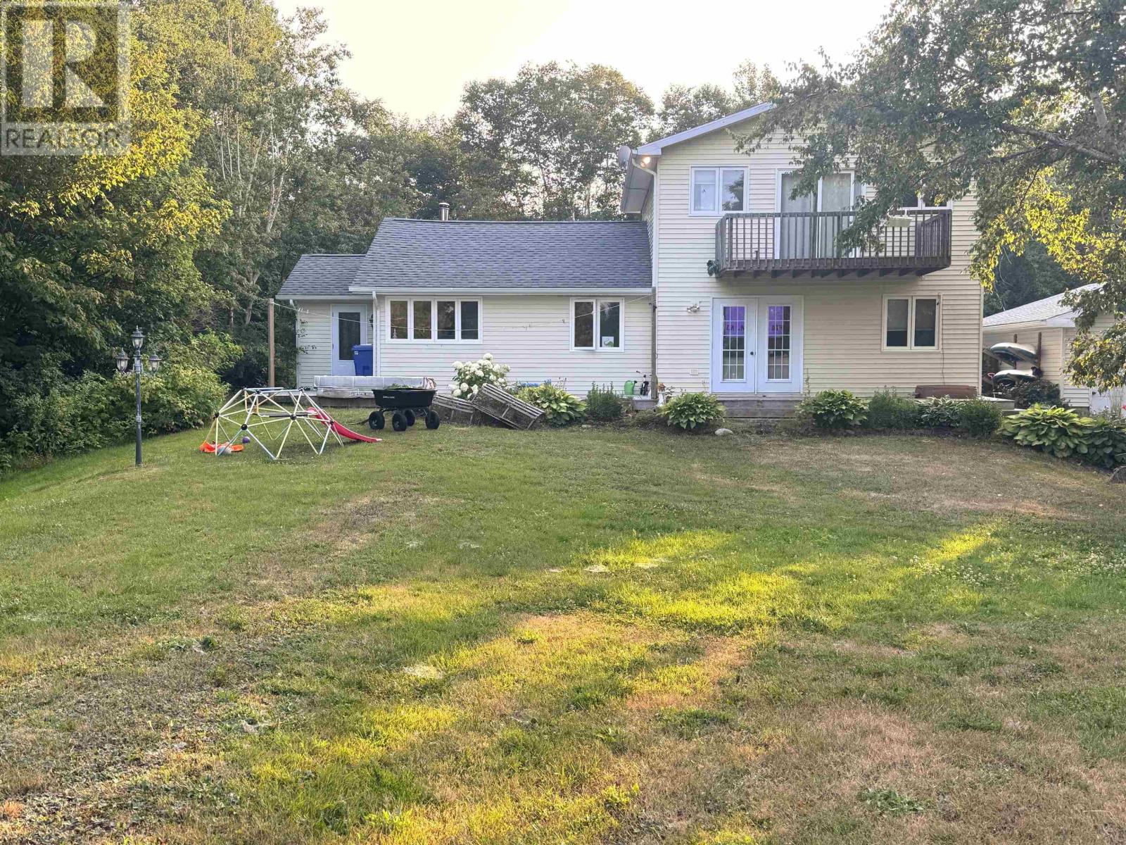 20 Youngs Road, Ingonish, Nova Scotia  B0C 1L0 - Photo 26 - 202519284