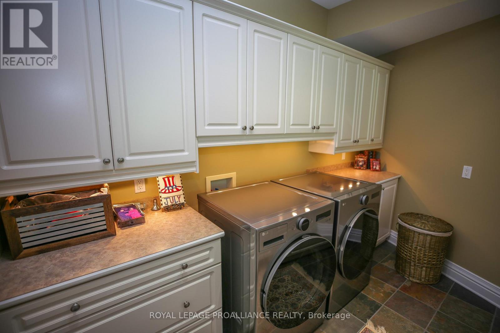 1188 1000 Islands Parkway, Front Of Yonge, Ontario  K0E 1R0 - Photo 14 - X12318836
