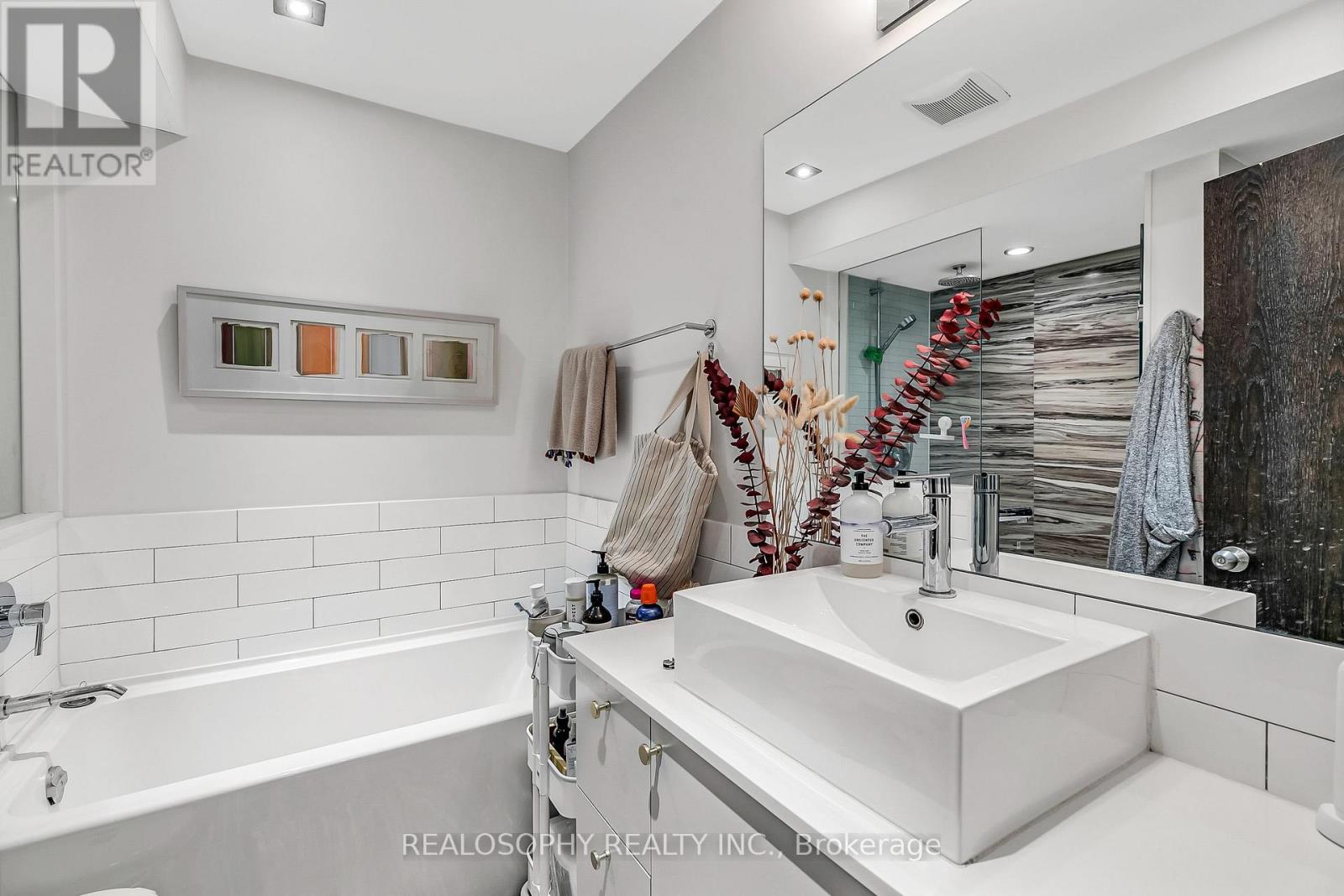 626 Huron Street, Toronto, Ontario  M5R 2R9 - Photo 16 - C12318734