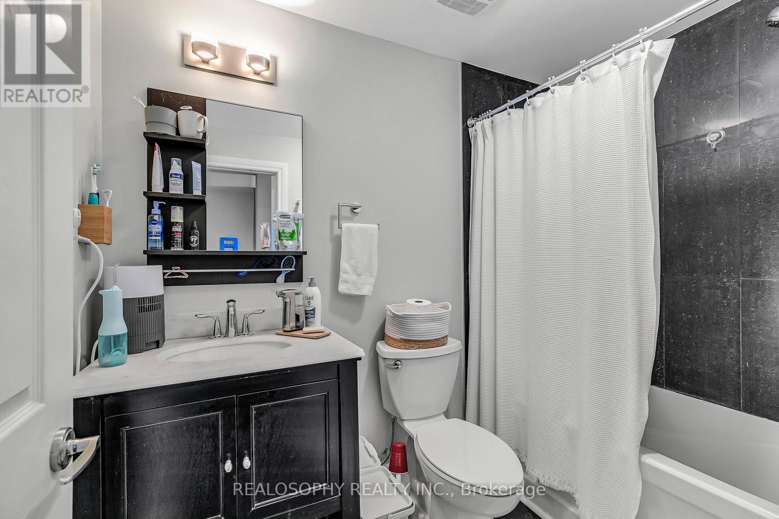 626 Huron Street, Toronto, Ontario  M5R 2R9 - Photo 7 - C12318734