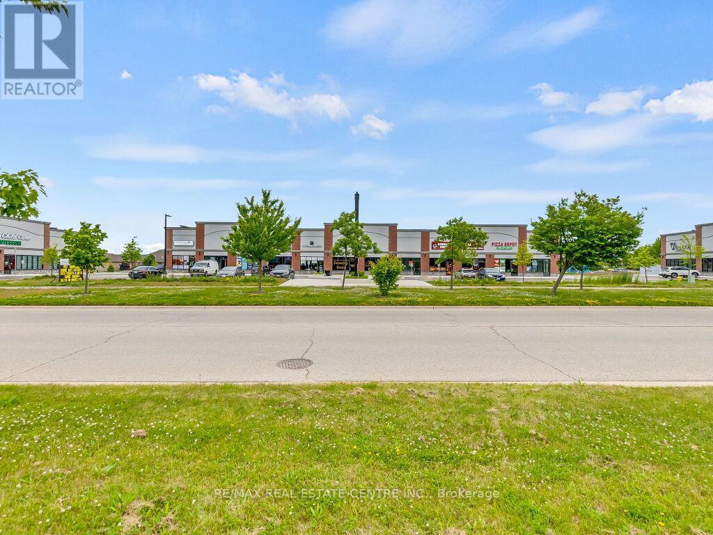 12 - 2136 Kains Road, London South, Ontario  N6K 0C1 - Photo 8 - X12235401