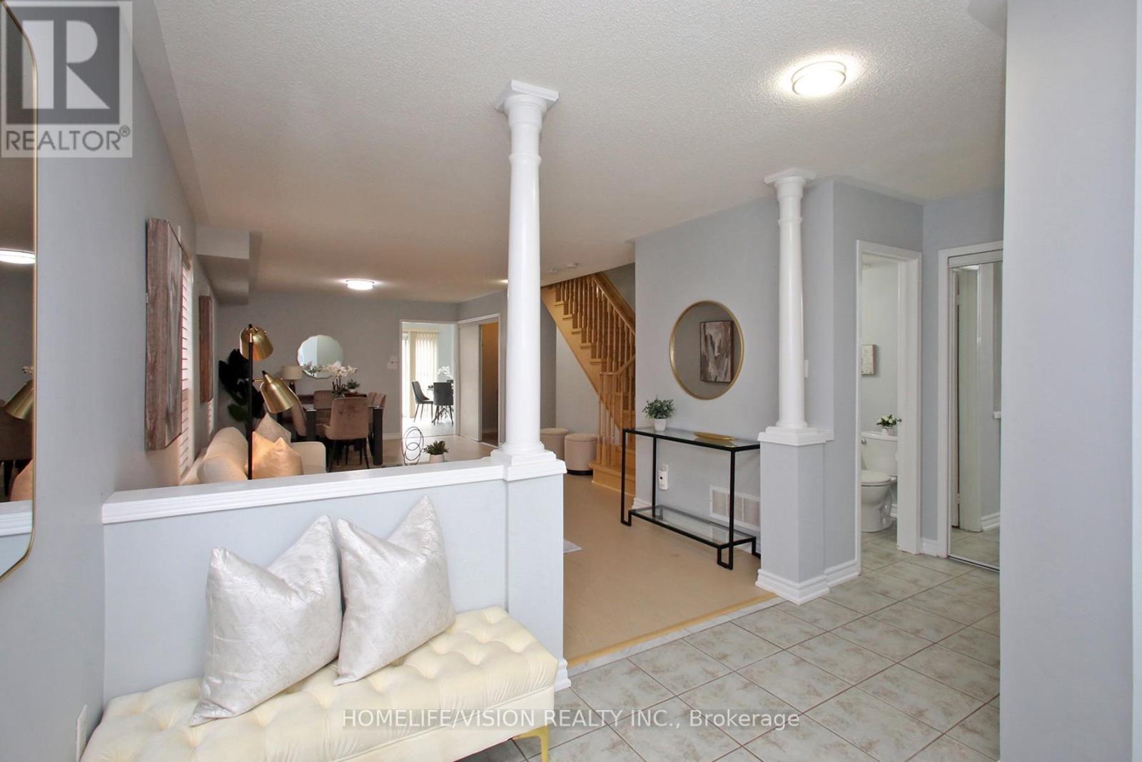 Property at 3810 FOXBOROUGH TRAIL image 4